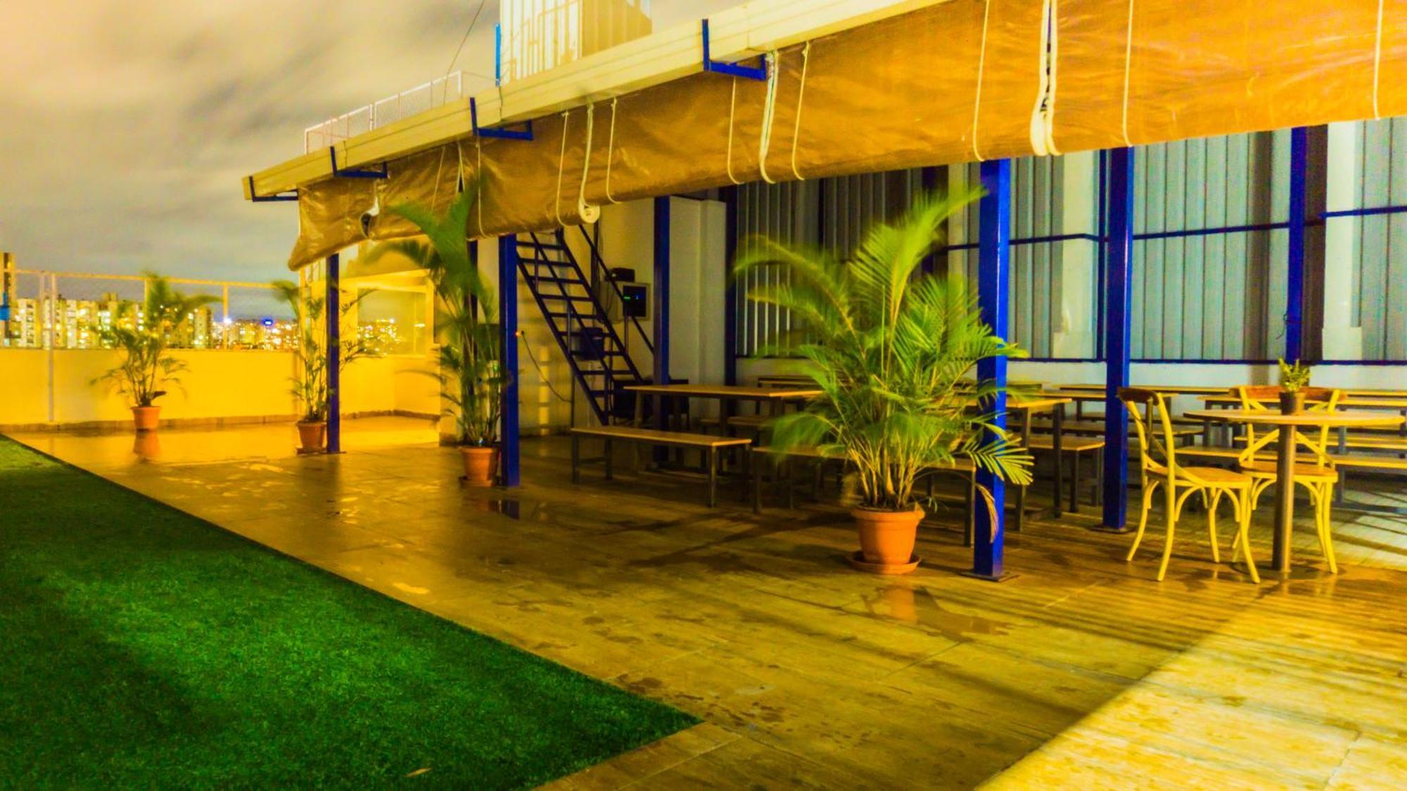 Aparthotel Local Colive Sarjapur à Bangalore Extérieur photo